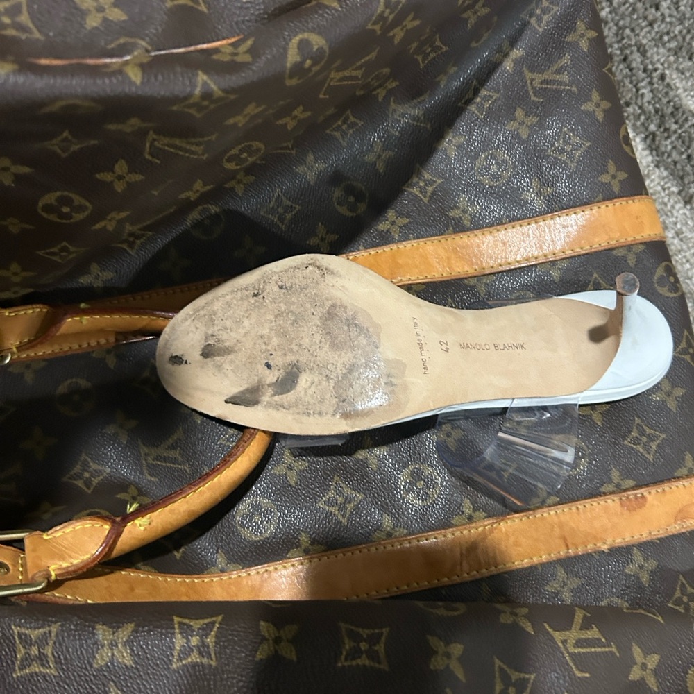 Manolo Blahnik White Slides with Clear Vinyl Straps - Picture 3 of 5